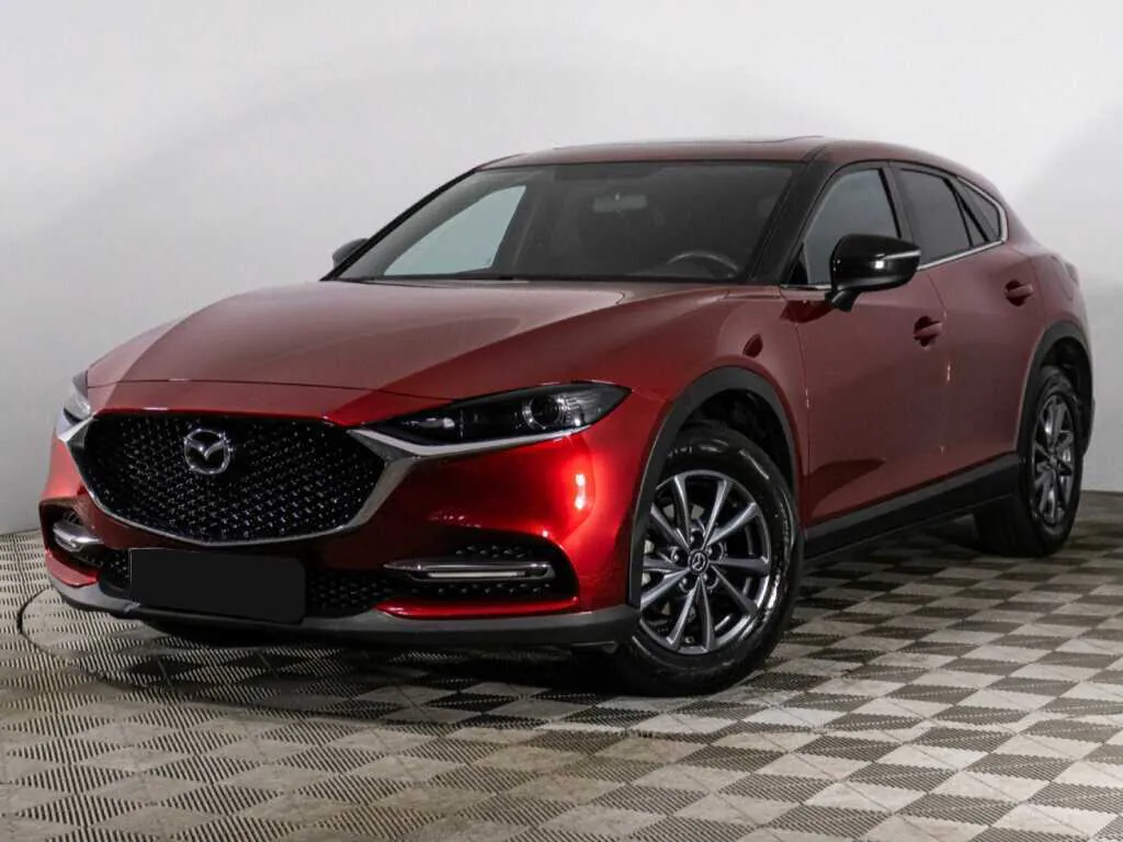 Mazda CX-4, 2022