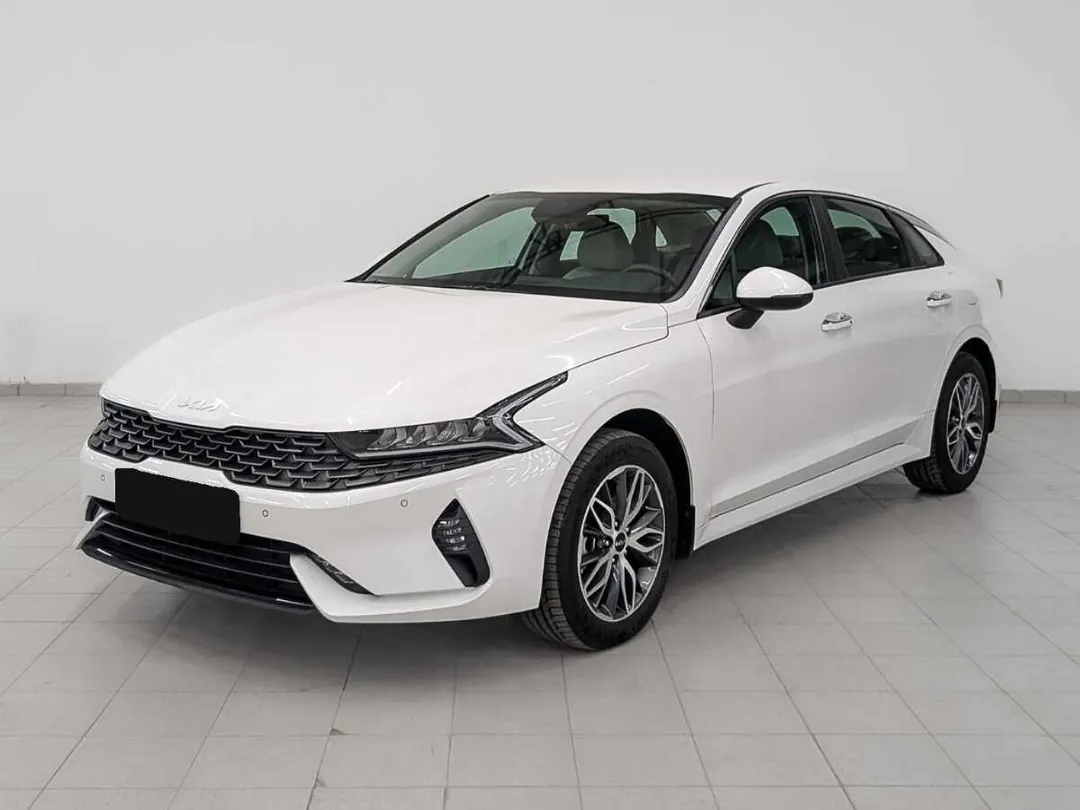 Kia K5, 2022