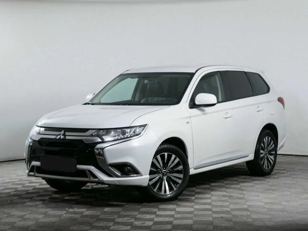 Mitsubishi Outlander, 2022
