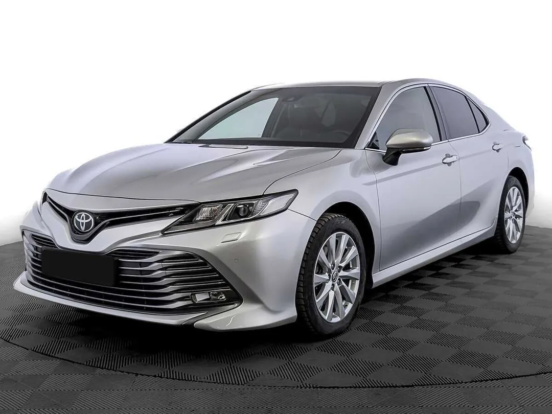 Toyota Camry, 2019
