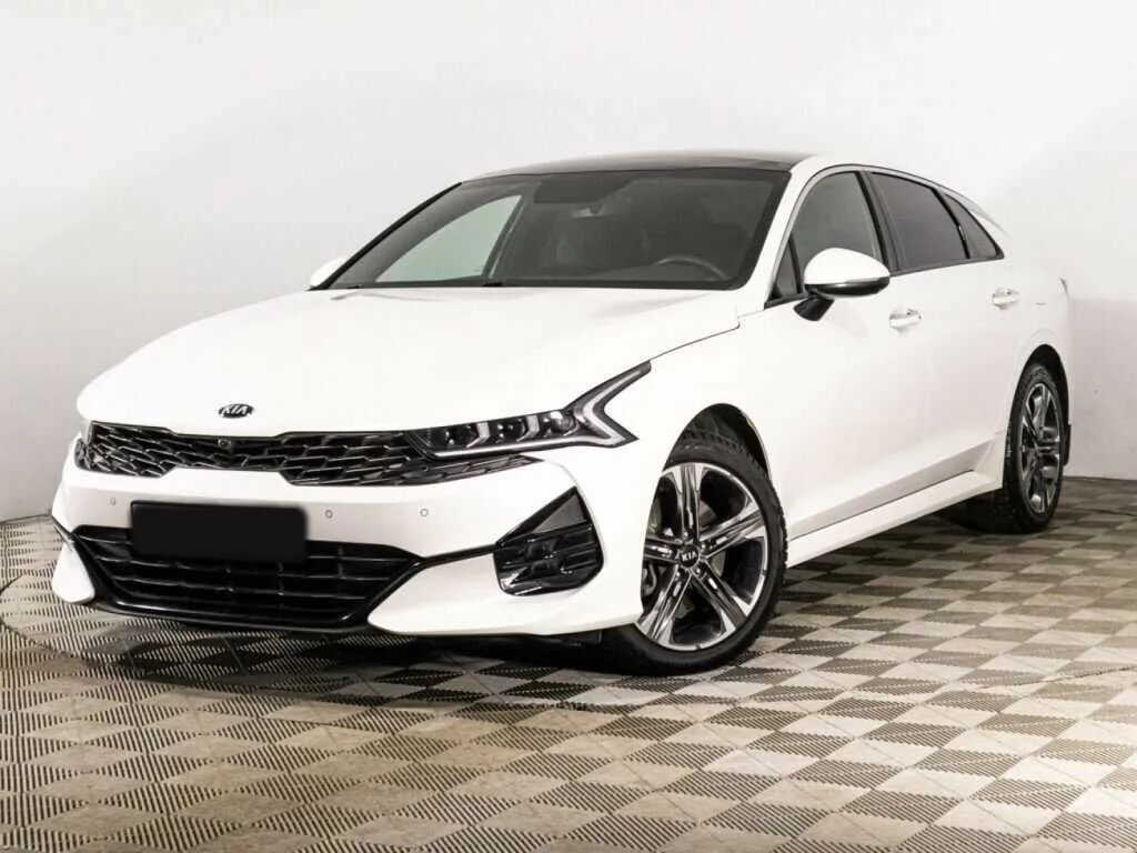 Kia K5, 2021