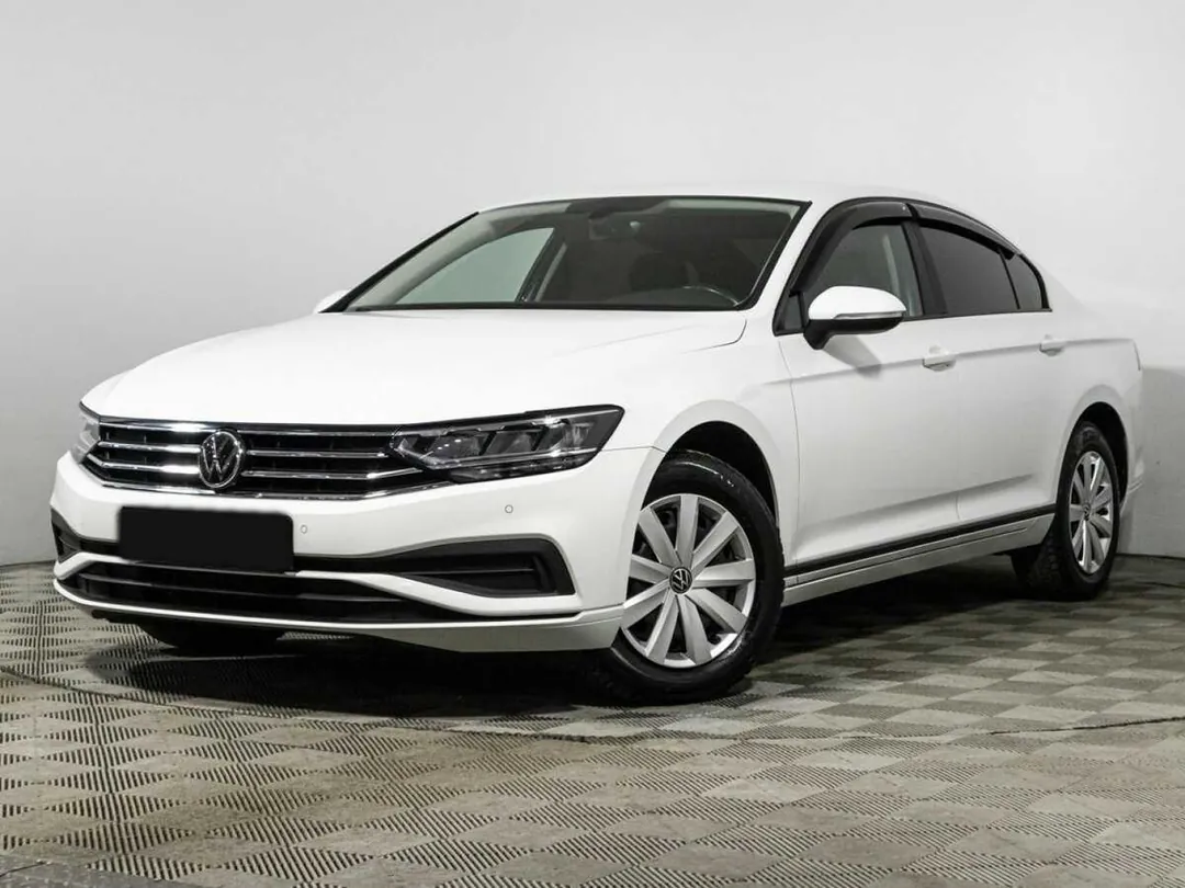 Volkswagen Passat, 2021