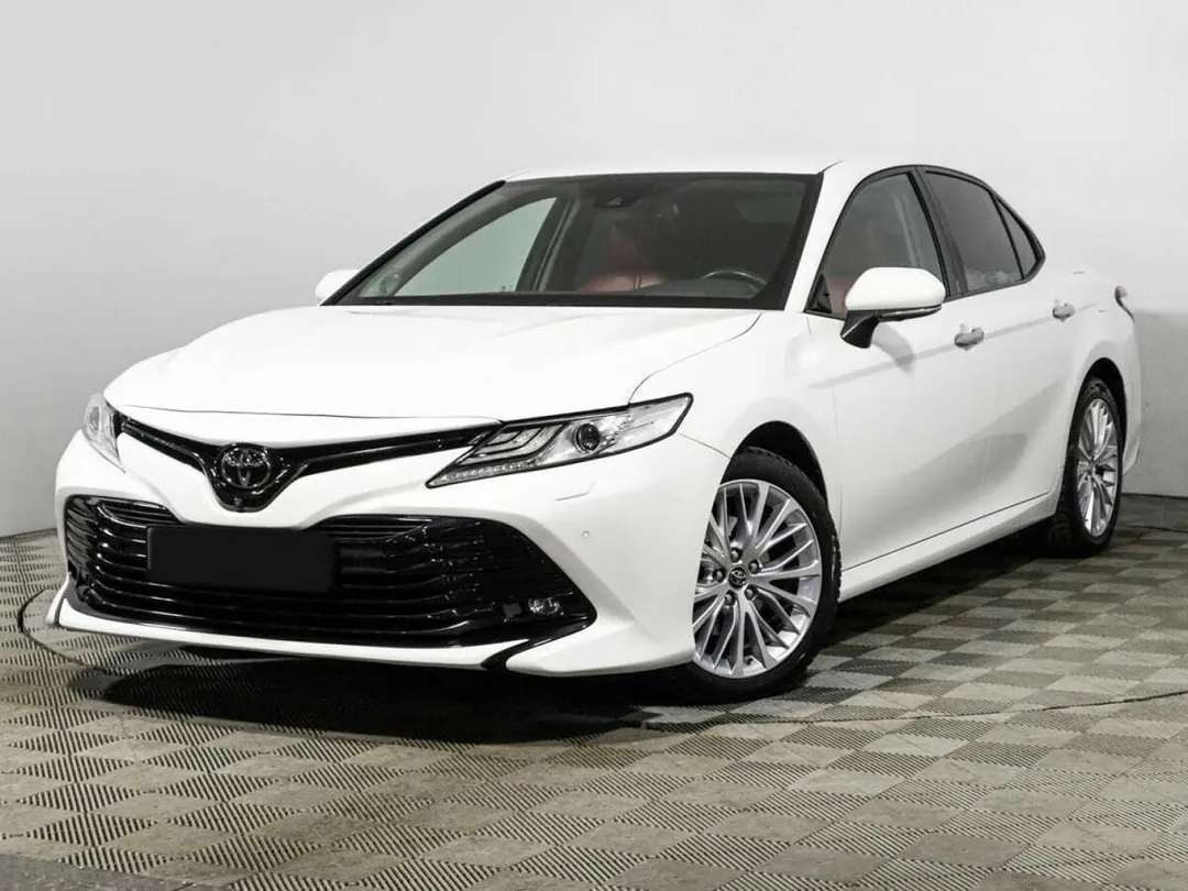 Toyota Camry, 2019