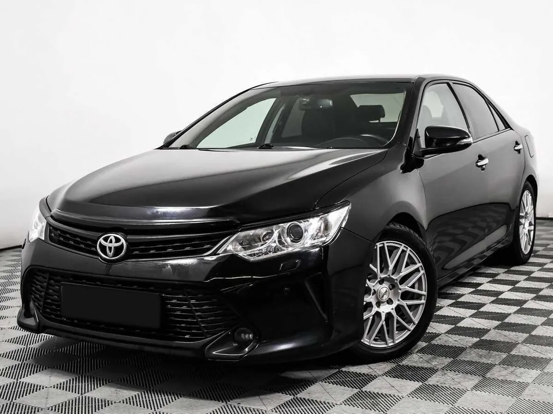Toyota Camry, 2017