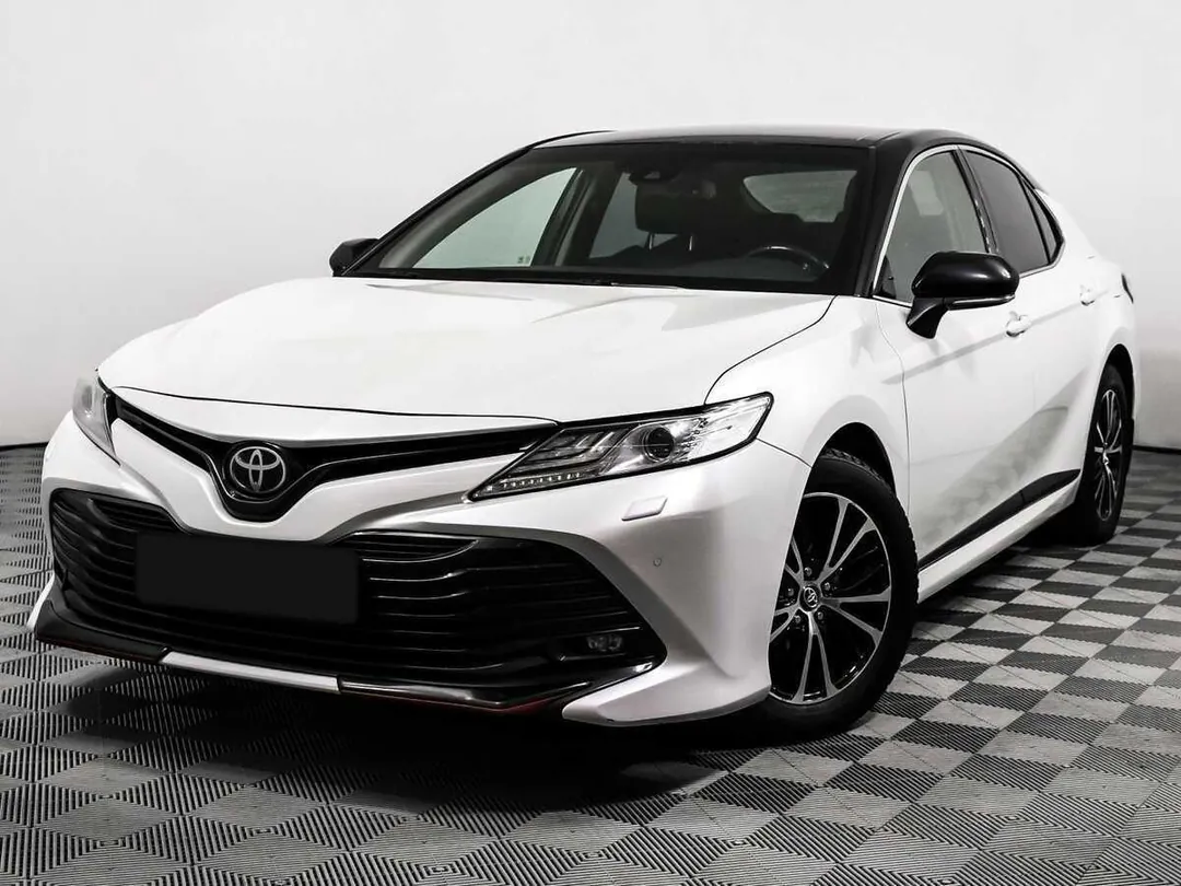 Toyota Camry, 2020