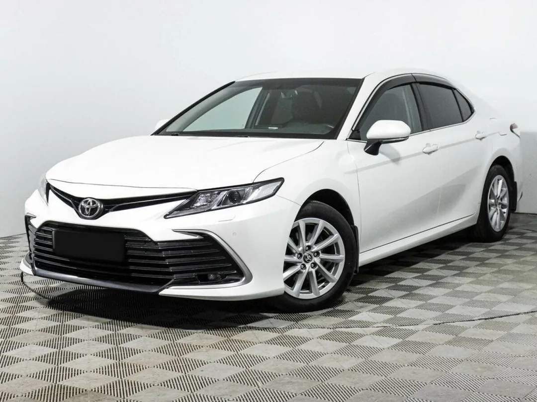 Toyota Camry, 2022
