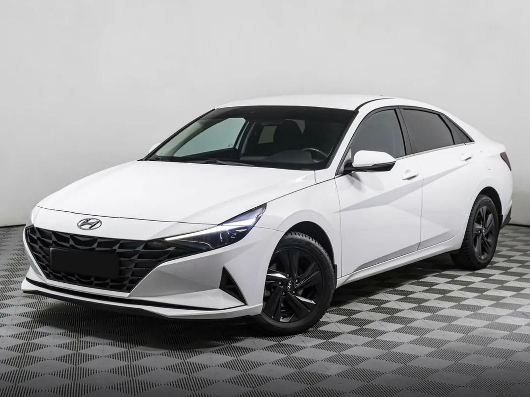 Hyundai Elantra, 2021