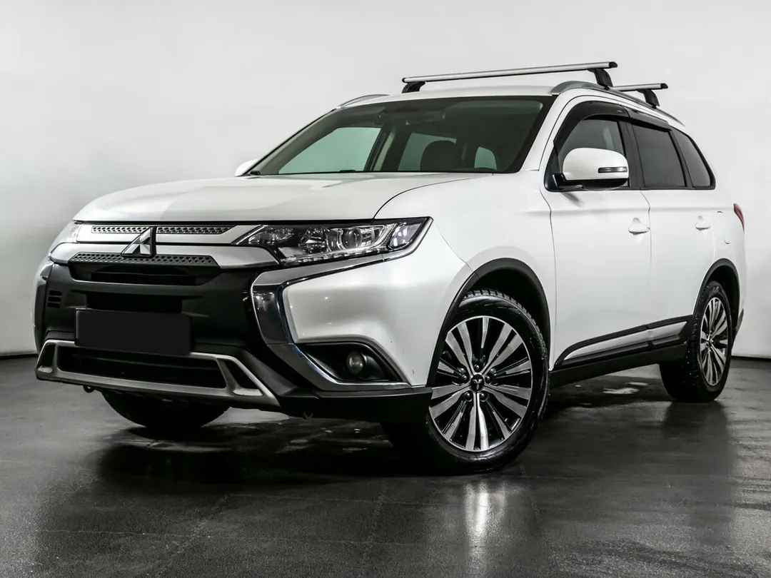 Mitsubishi Outlander, 2021